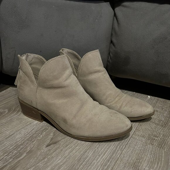 Womens Ankle booties cream - Picture 1 of 6